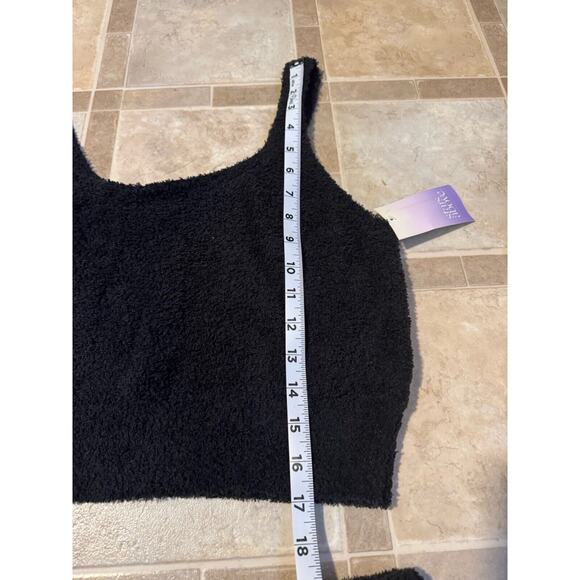 Stars Above Fuzzy Lounge Outfit Medium - Picture 6 of 9